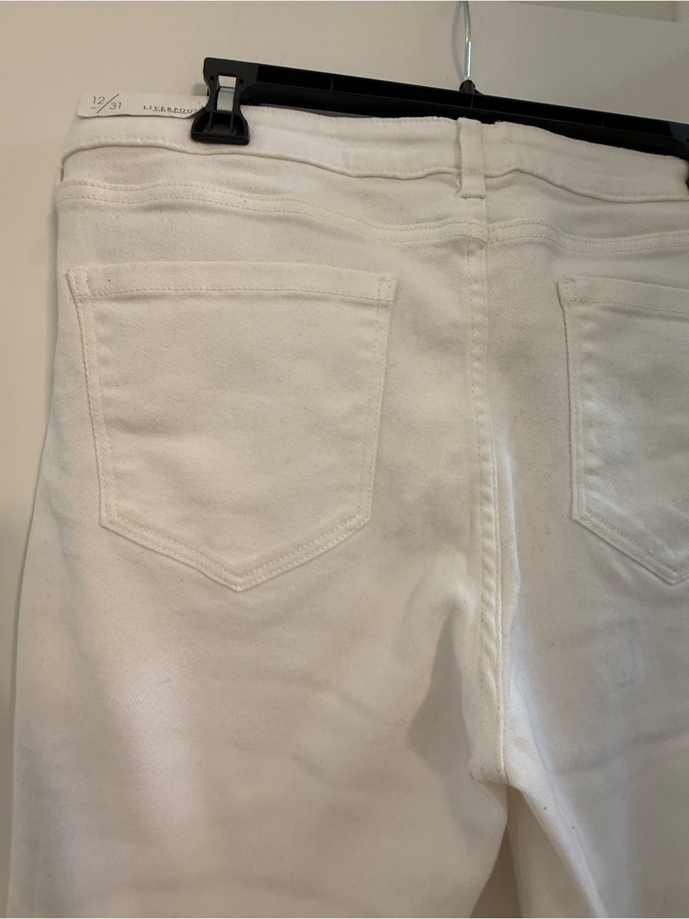 Liverpool Jeans Company White distressed Jeans ladies 12/31 NWT - Picture 10 of 12